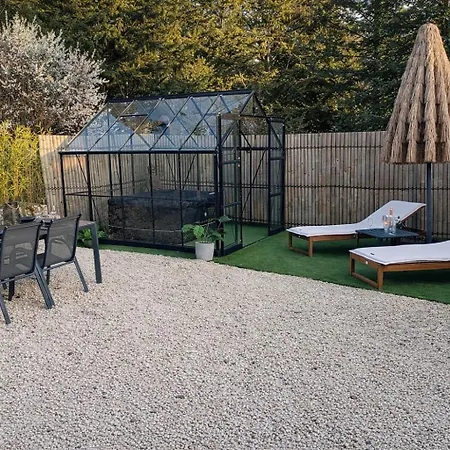 L Echappee Belle